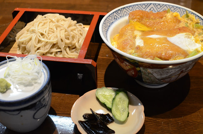 蕎麦と酒 湖月 - 飲食業