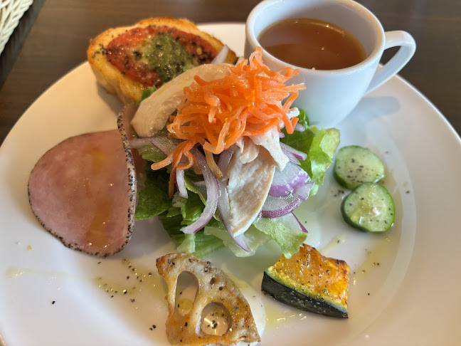 ピアチェーレ - 飲食業