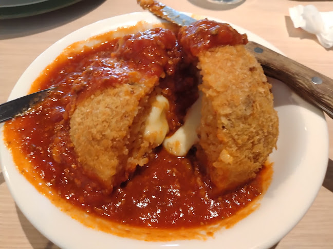 〒261-0021 千葉県千葉市美浜区ひび野２丁目４