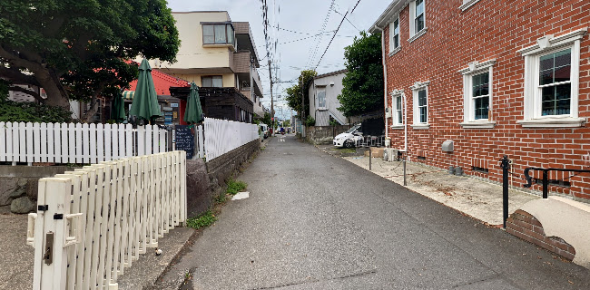 Opinii despre K-Ohana's Surf Locker & Cafe Dining în 茅ヶ崎市 - 飲食業