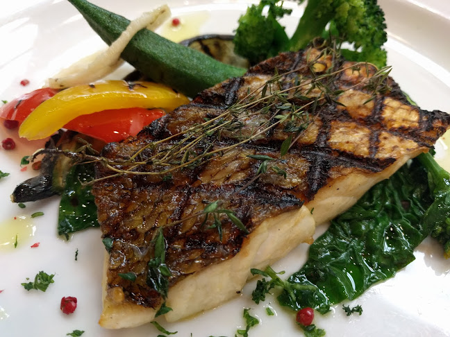 〒251-0025 神奈川県藤沢市鵠沼石上１丁目４−１３ ロコテラス湘南 B1F