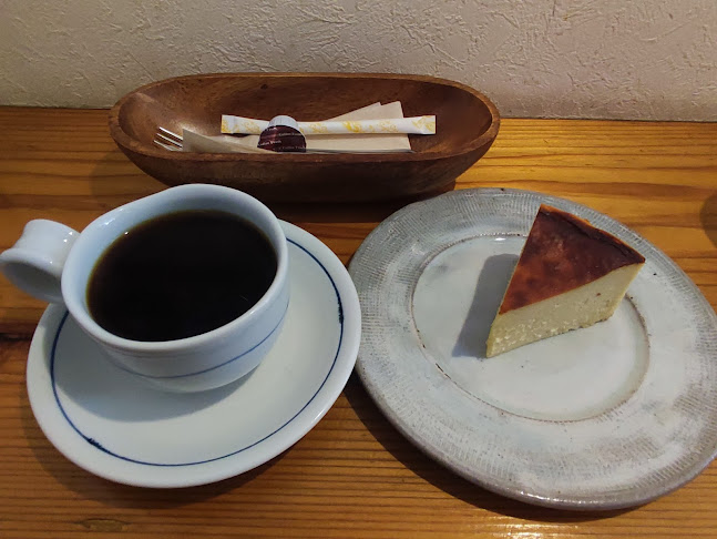 〒815-0033 福岡県福岡市南区大橋４丁目３−２