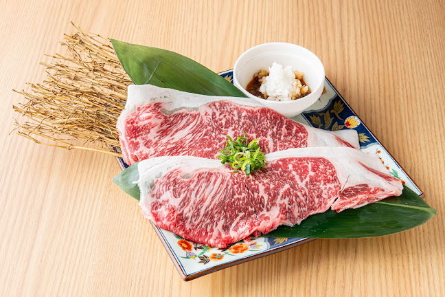 Comentarii opinii despre 焼肉ホルモンまるよし精肉店 天六店