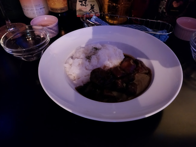 Bar + Dining M's - 飲食業