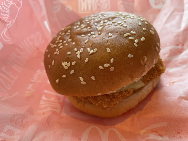 〒605-0993 京都府京都市東山区日吉町２２９