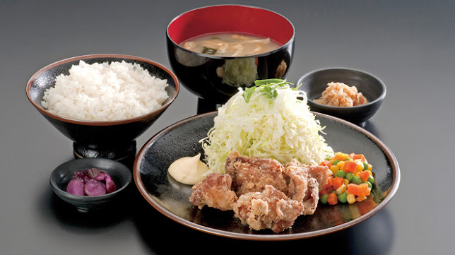 Opinii despre くろだるま鹿屋店 în 鹿屋市 - 飲食業