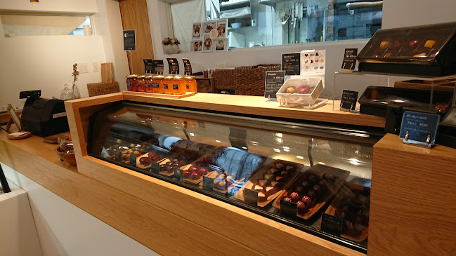 Pâtisserie Chocolatier kotonowa - 飲食業