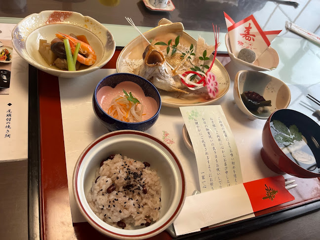 Comentarii opinii despre 花の膳(はなのぜん) 宮城野萩大通り店
