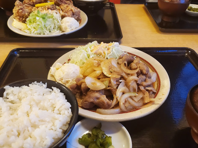 定食屋 仁亭(じんてい)