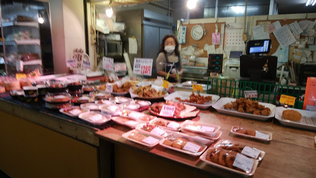 Opinii despre 札中卸センター în 札幌市 - 飲食業