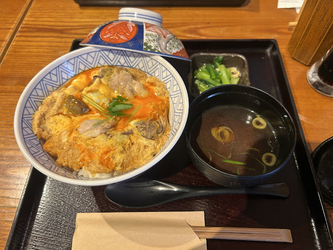 焼鳥 神保町とり瑛