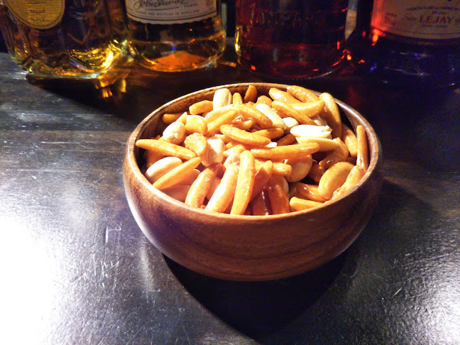 Opinii despre High Spirits Bar în 品川区 - 飲食業