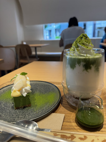 Comentarii opinii despre ATELIER MATCHA