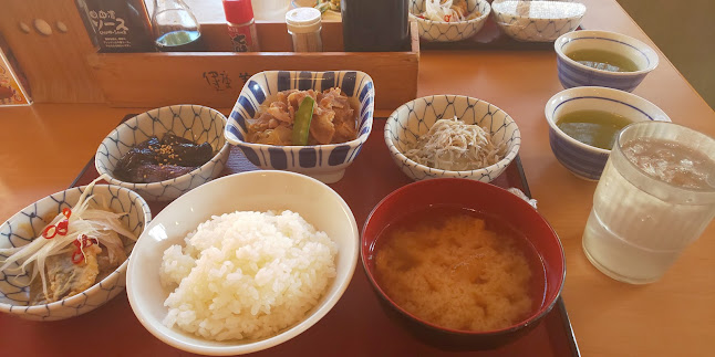 Opinii despre 上柴食堂 în 深谷市 - 飲食業