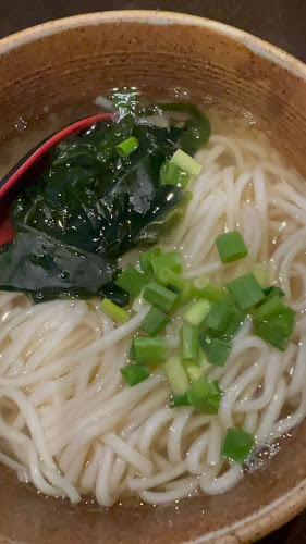 Comentarii opinii despre 鮪酒場百々（どど）