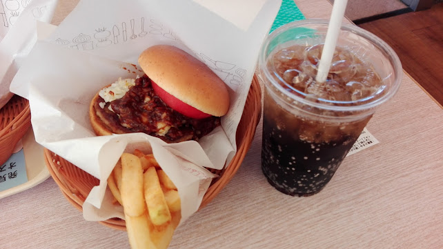 Comentarii opinii despre モスバーガー浜松天王店