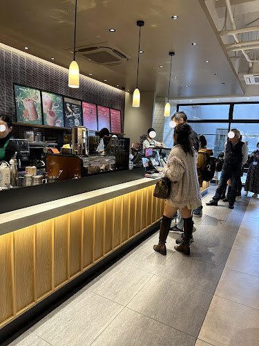 〒225-0011 神奈川県横浜市青葉区あざみ野２丁目１−３ エトモあざみ野