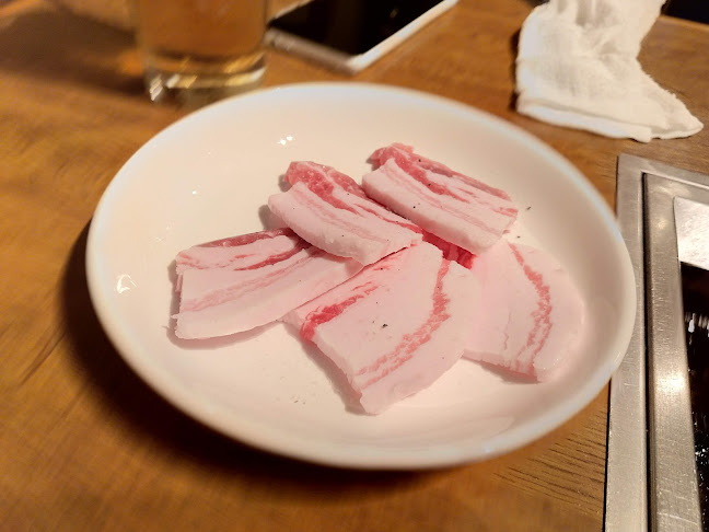 〒900-0032 沖縄県那覇市松山２丁目４−１５