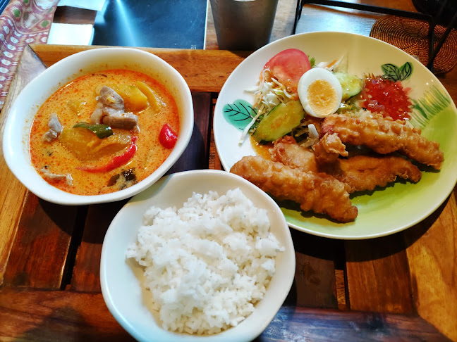 〒569-0071 大阪府高槻市城北町２丁目１４−１１ シャリテビル １F