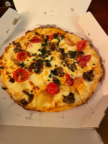 Comentarii opinii despre ドミノ・ピザ小豆沢店