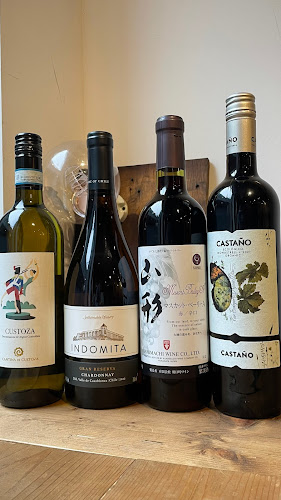 〒272-0023 千葉県市川市南八幡３丁目４−１６ 吉田ビル 2F