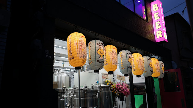 FETISH CLUB Tokyo BrewLab＋Bar ークラフトビール醸造所併設のビアバー - 港区