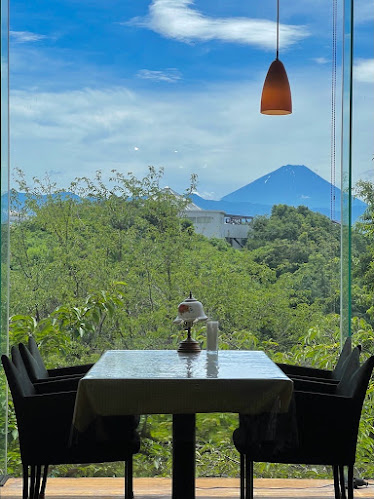 〒400-0105 山梨県甲斐市下今井３６８１−１