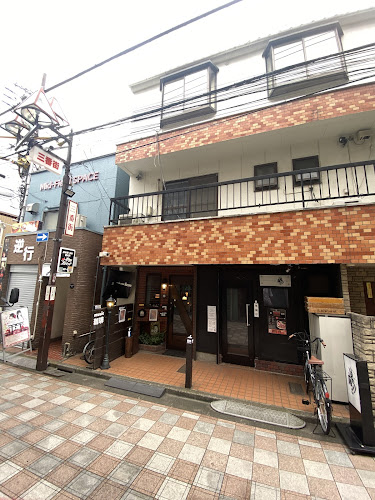 ミュージックバー イン