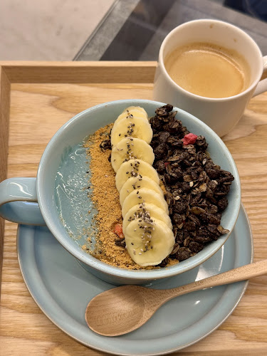 カフェ TASTY + - 岡山市