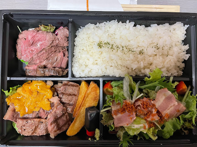 Comentarii opinii despre 焼肉食べ放題 肉ときどき雲丹