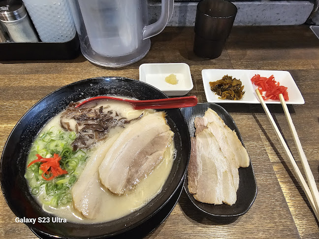 Opinii despre 福岡豚骨ラーメン 秀侍 în 大阪市 - 飲食業