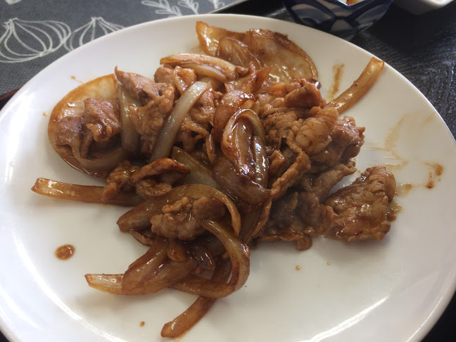 東明春 - 飲食業