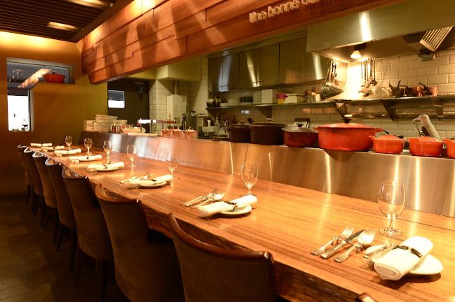 ヴレ・ド・ヴレ シェ・ヒロ - 飲食業