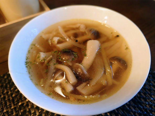 Comentarii opinii despre Ysbar