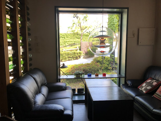 〒040-0053 北海道函館市末広町１７−１７