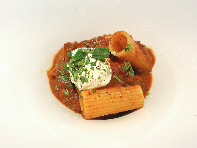 サラベス 東京店 - 飲食業