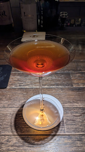 Opinii despre コハク・バー în 金沢市 - 飲食業