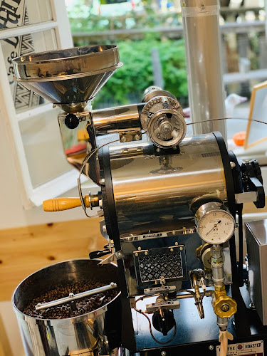 熱海焙煎所 カモメ珈琲豆店 - 熱海市