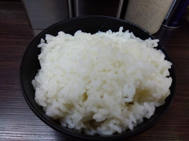 Comentarii opinii despre 横浜家系ラーメン厚木インター魂心家