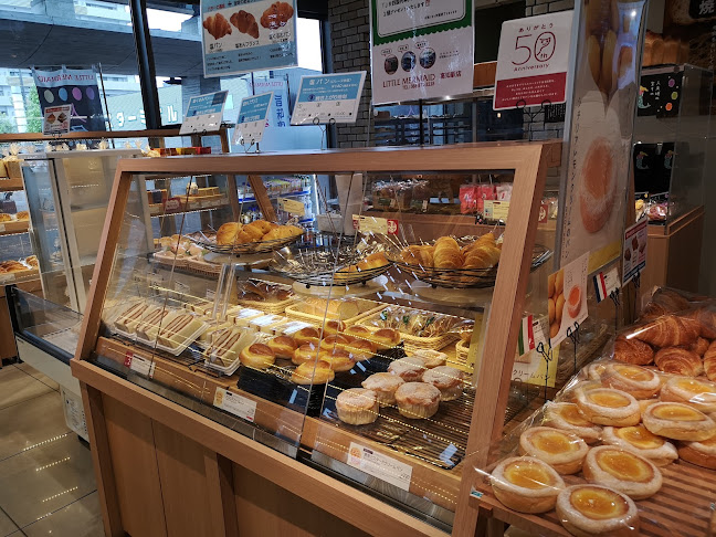 リトルマーメイド 高知駅店 - 高知市