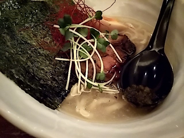 辛麺真空 町田本店 - 飲食業