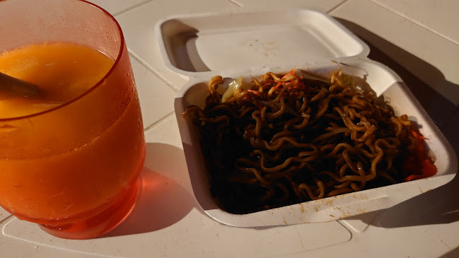 Comentarii opinii despre タイ村 海の家 由比ガ浜