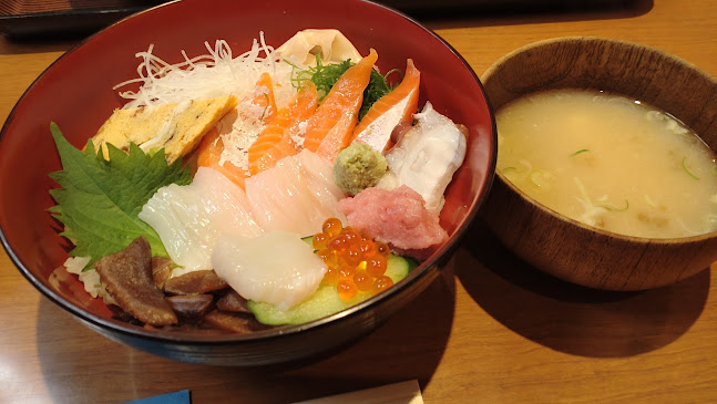 海鮮炉端と寿司 やよい - 春日部市