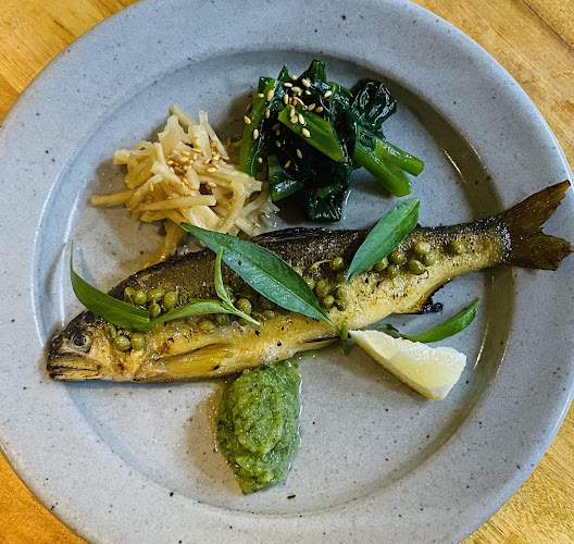 Opinii despre 地酒や もっと în 豊島区 - 飲食業