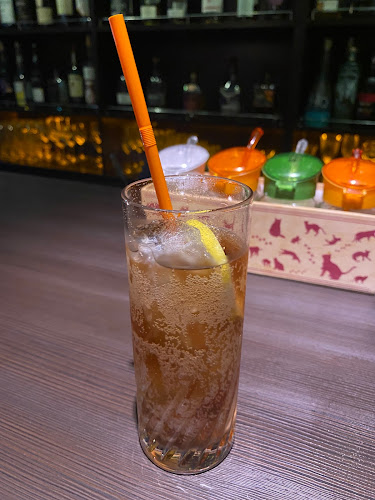 ハドルバー - 飲食業