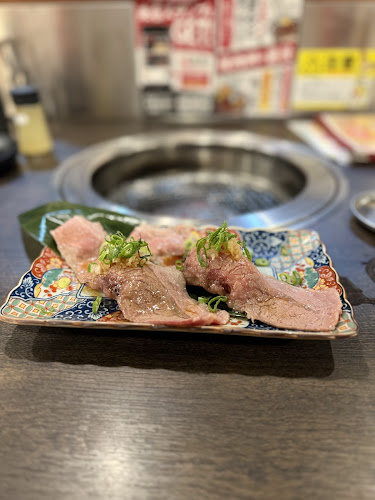 焼肉ホルモンまるよし精肉店 天六店 - 飲食業