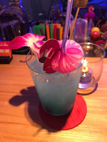 フラミンゴカフェ - 飲食業