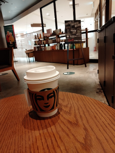 Comentarii opinii despre スターバックス コーヒー 天王寺ミオ 本館3階店