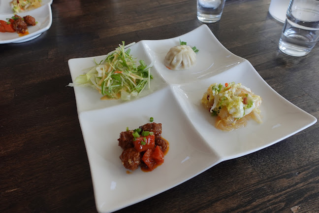 〒254-0075 神奈川県平塚市中原１丁目１２−８