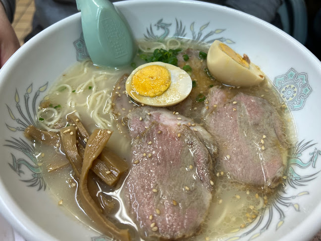 Comentarii opinii despre 中華大八